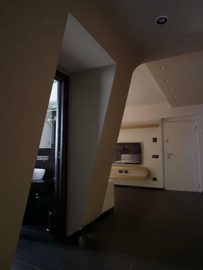Suite Tower Palermo 2*,  Italy